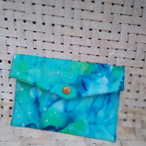 Finished size of 4" by 6" fabric sewn blue swirl watercolor effect tract holder, fabric envelope, gift card holder, photo keeper