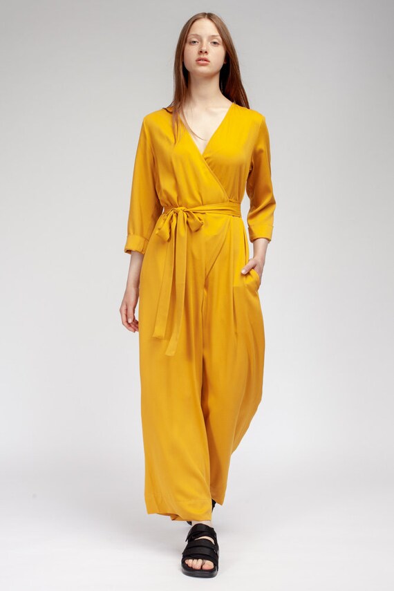 yellow colour jumpsuit