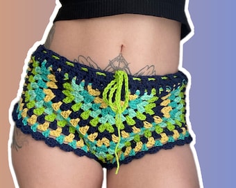 さつきleinwande/Boa Hand Knitted Shorts Summer Blend Crochet Knit Shorts | Windsor