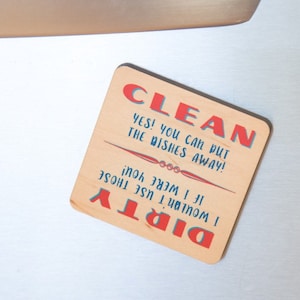 Funny Retro Dirty Clean Dishwasher Magnet, Wooden Vintage Red and Blue Magnets Sign