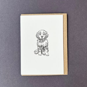 Biglietto d'auguri Golden Retriever - Biglietto d'auguri con cane - Stampa tipografica - Biglietti piccoli - Grazie per chi porta a spasso il cane - Cucciolo carino - Etichette regalo - Pensando a te