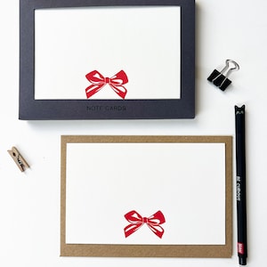 Ensemble de cartes de correspondance Red Bow - Cartes typographiques - Cartes de correspondance - Merci - Célébration de la vie - Mot de remerciement de Noël - Faire-part