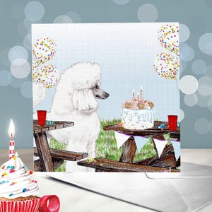 Biglietti di auguri di compleanno per barboncini standard - Cappelli da festa su cinque barboncini di diversi colori / Interno vuoto / Biglietto del cane