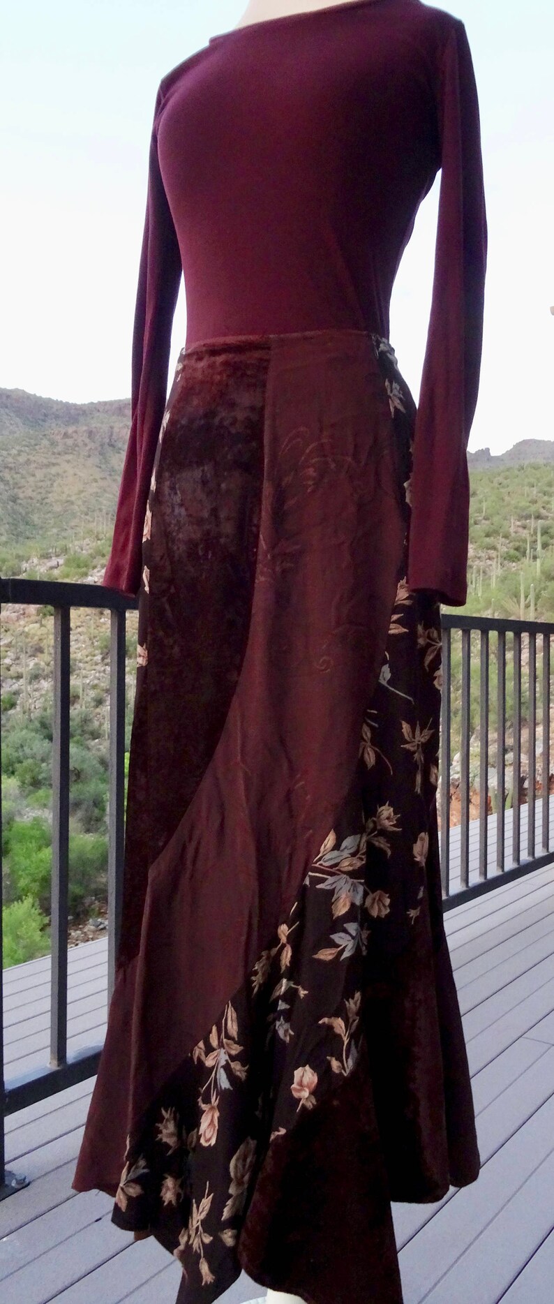 70s SWIRL SKIRT in Browns Vintage Maxi Festival Skirt Bohemian Retro Skirt Gypsy Skirt 70s Hippie Chic Skirt Brown Velvet Satin Skirt
