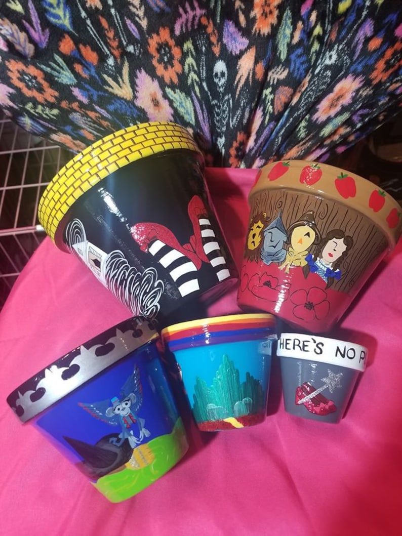 Wizard of Oz Tiltled Flower Pots With Stand Hand Painted Etsy Sweden