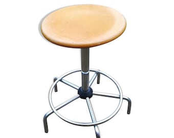 Industrial workshop stool / vintage workshop stool // Magic'Puce