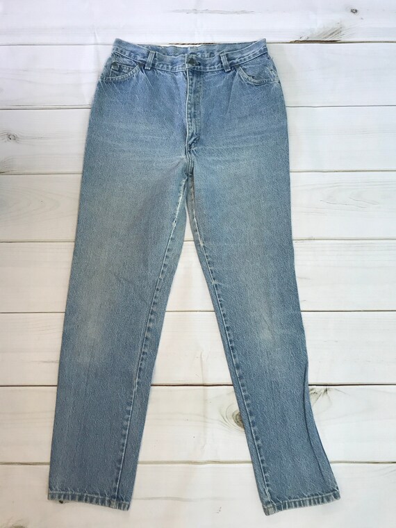 levis high waisted slim jeans