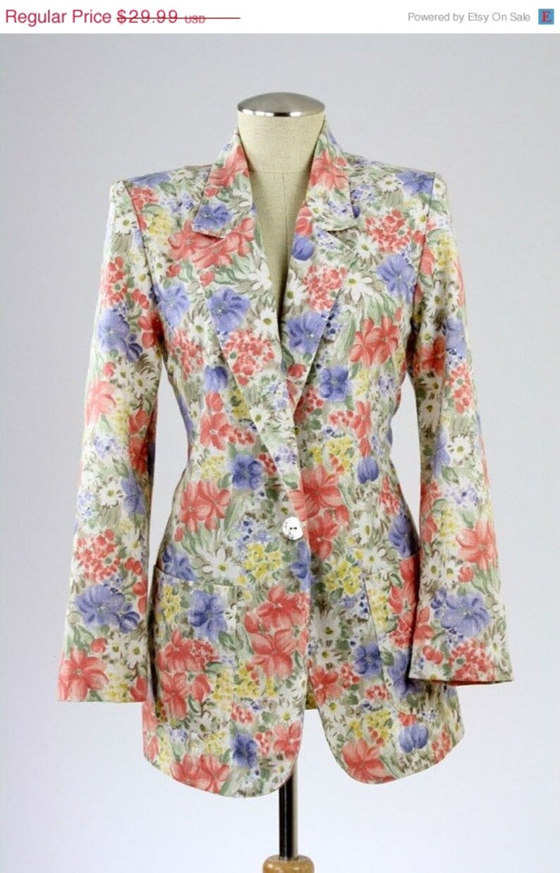 ON SALE Vintage 80s 90s Floral Revival Linen Blend Blazer Mother Pearl Single Button S