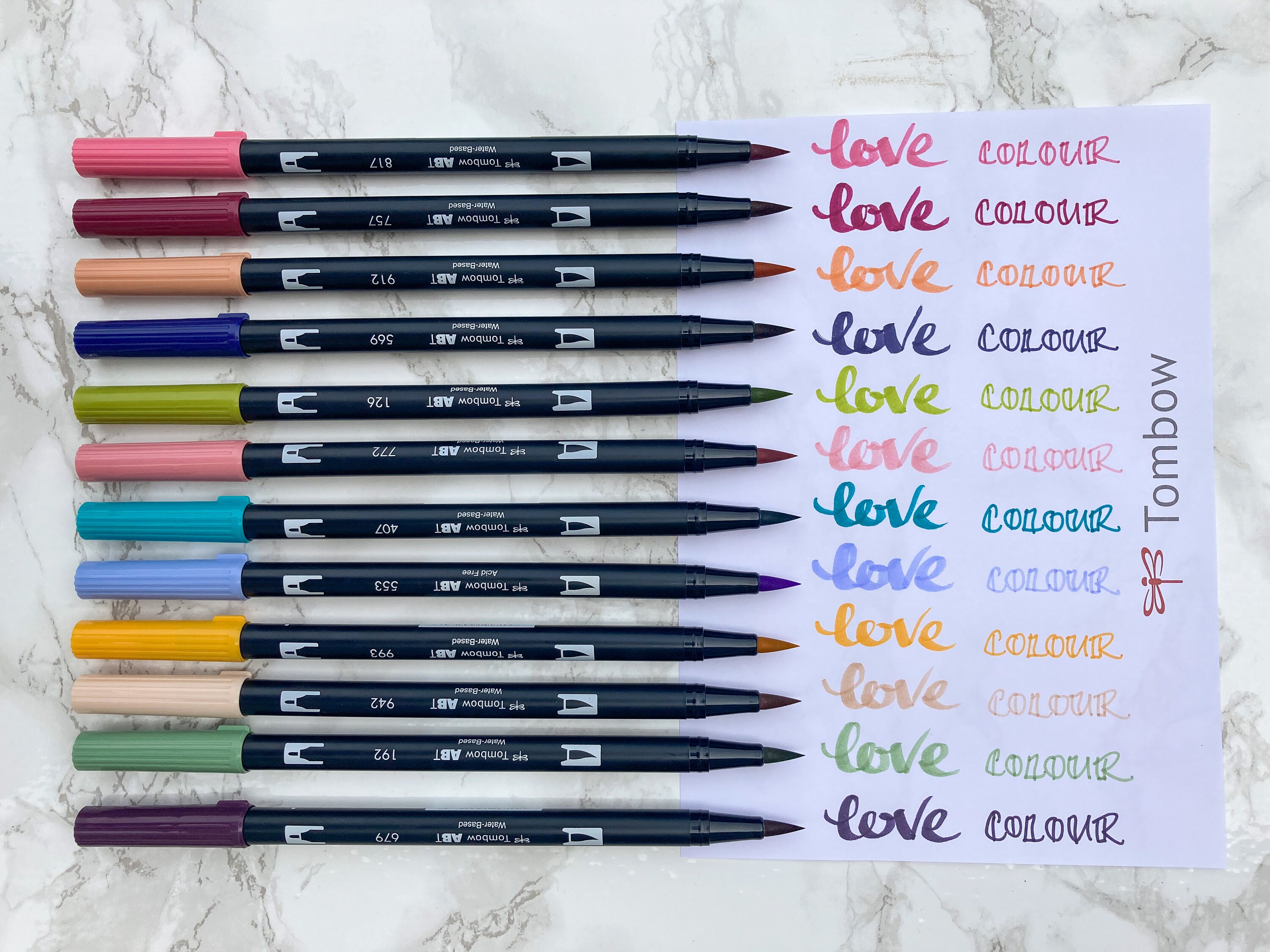 Gelanty Feutre Coloriage, 72 Stylos à Colorier Stylos Pinceaux à Double