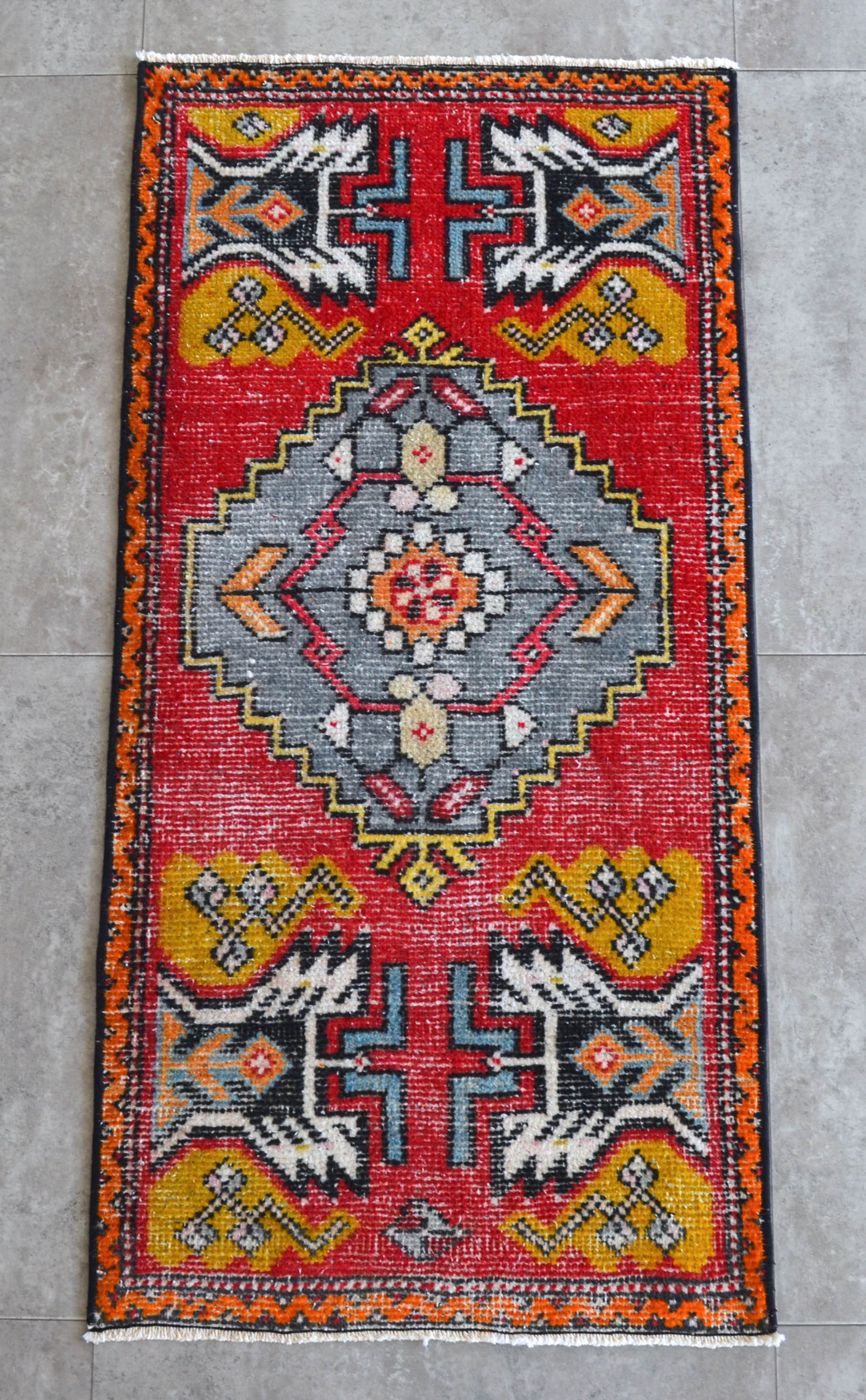 2x3 Rug Front of Bathroom Sink Rug Hand Knotted Small Rug Etsy
