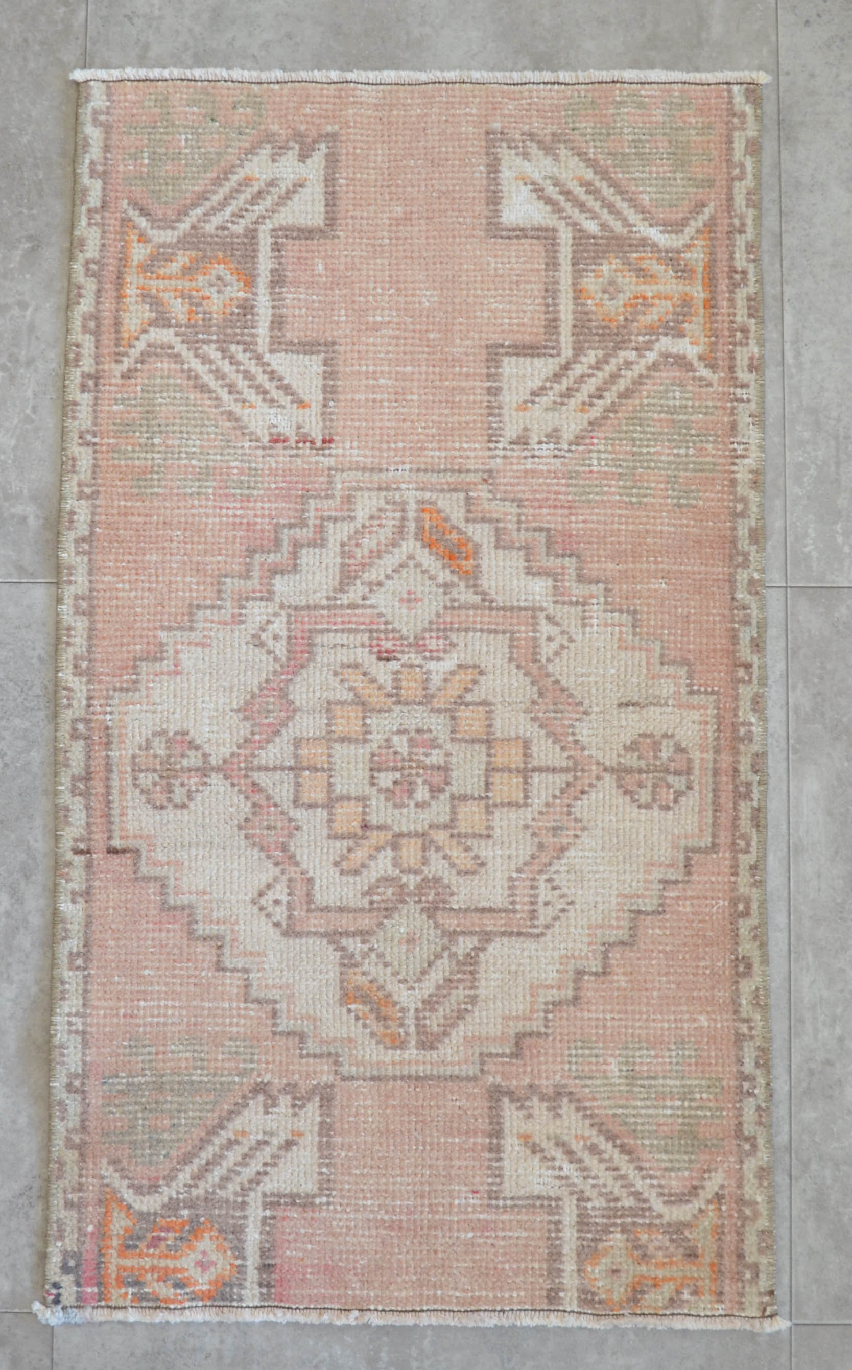 2x3 Rug Front of Bathroom Sink Rug Hand Knotted Small Rug - Etsy