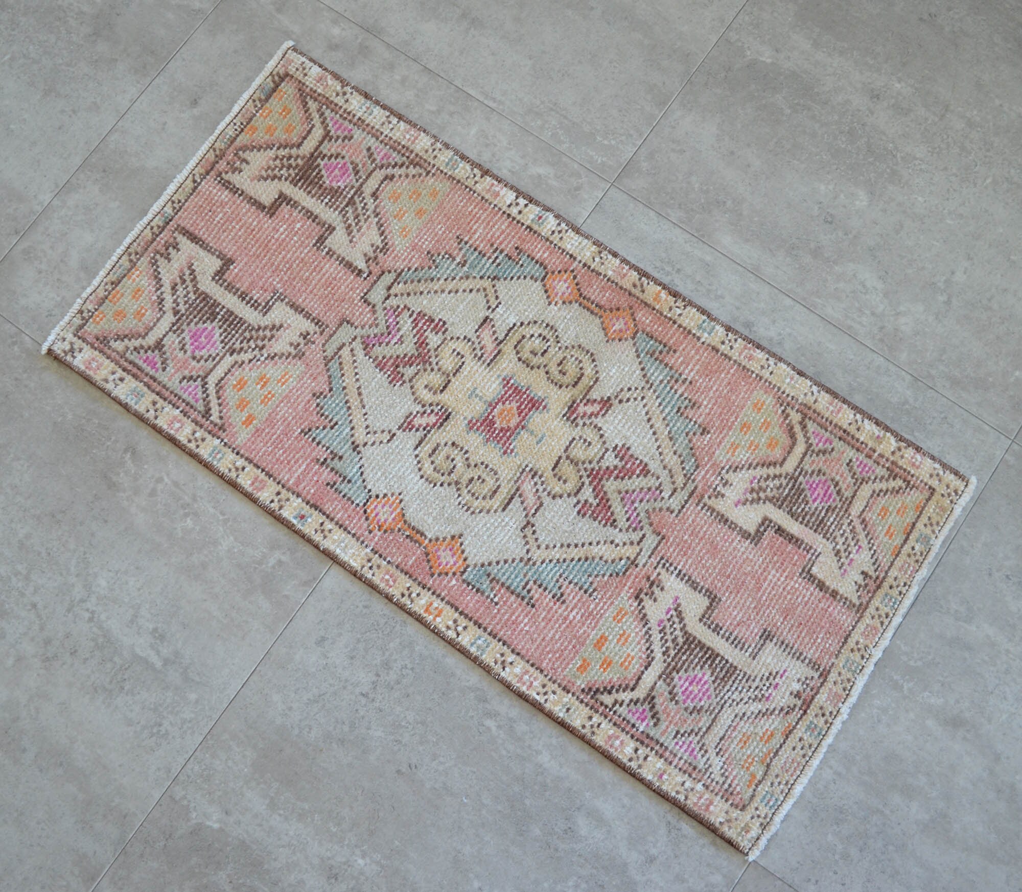 2x3 Rug Front of Bathroom Sink Rug Hand Knotted Small Rug Etsy UK