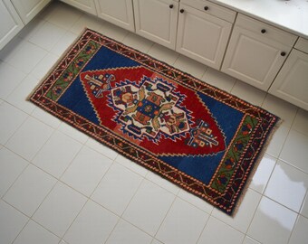 Small Rug Pure Wool Handmade Turkish Accent rug Bathroom Kitchen Entryway Door mat  2x4 ft Approx