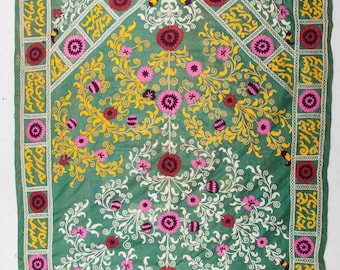 Vintage Pure SIK UZBEK SUZANI, green ships free with ups