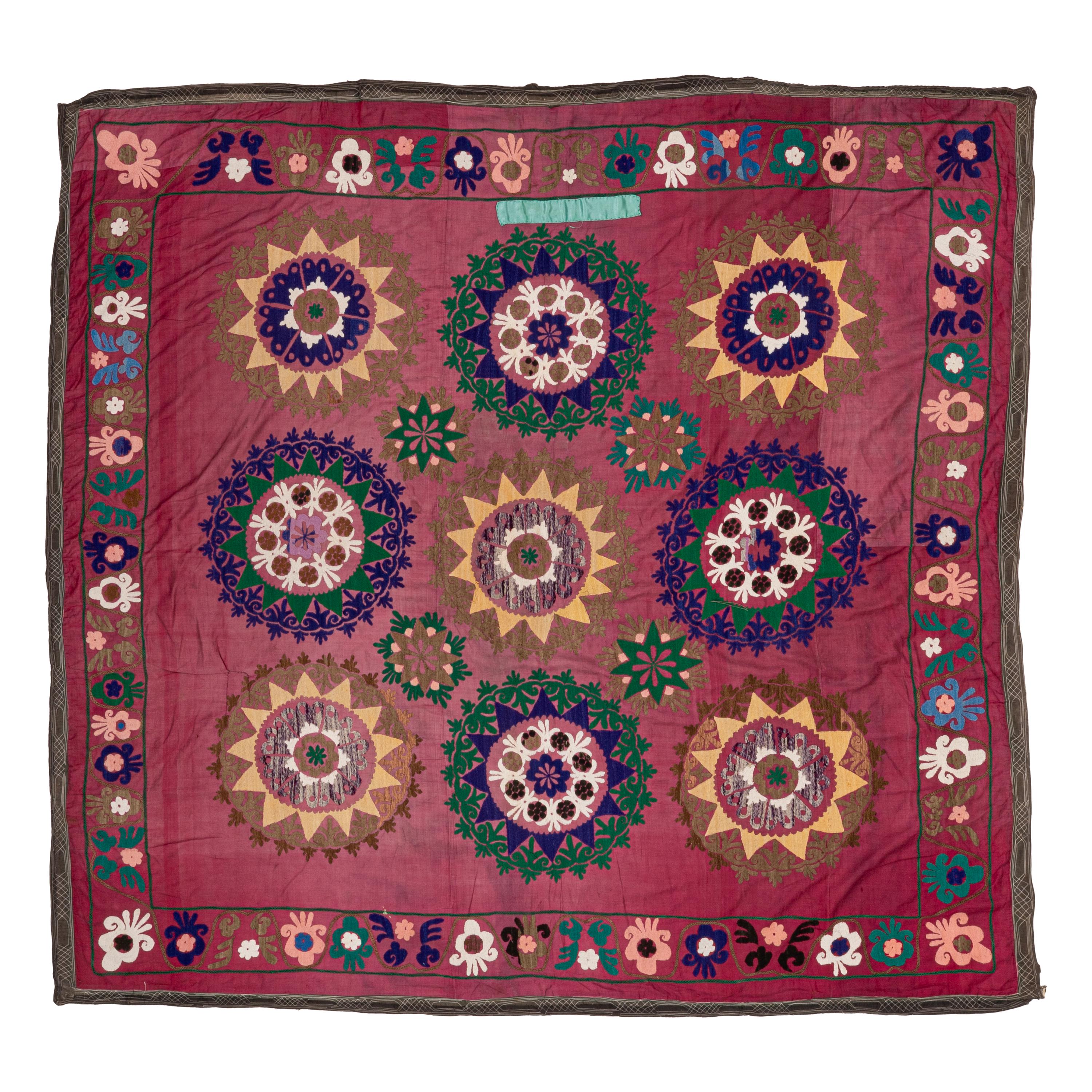 Vintage Red SUZANI From Uzbekistan, Central Asia 192x 183 Cm / 6'2