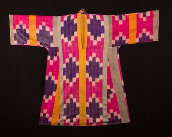Antique UZBEK silk and cotton Ikat shirt KURTA  1900s  5'5'' x4'3'' _167 x134 cm id: 0012 FREE shipping with ups