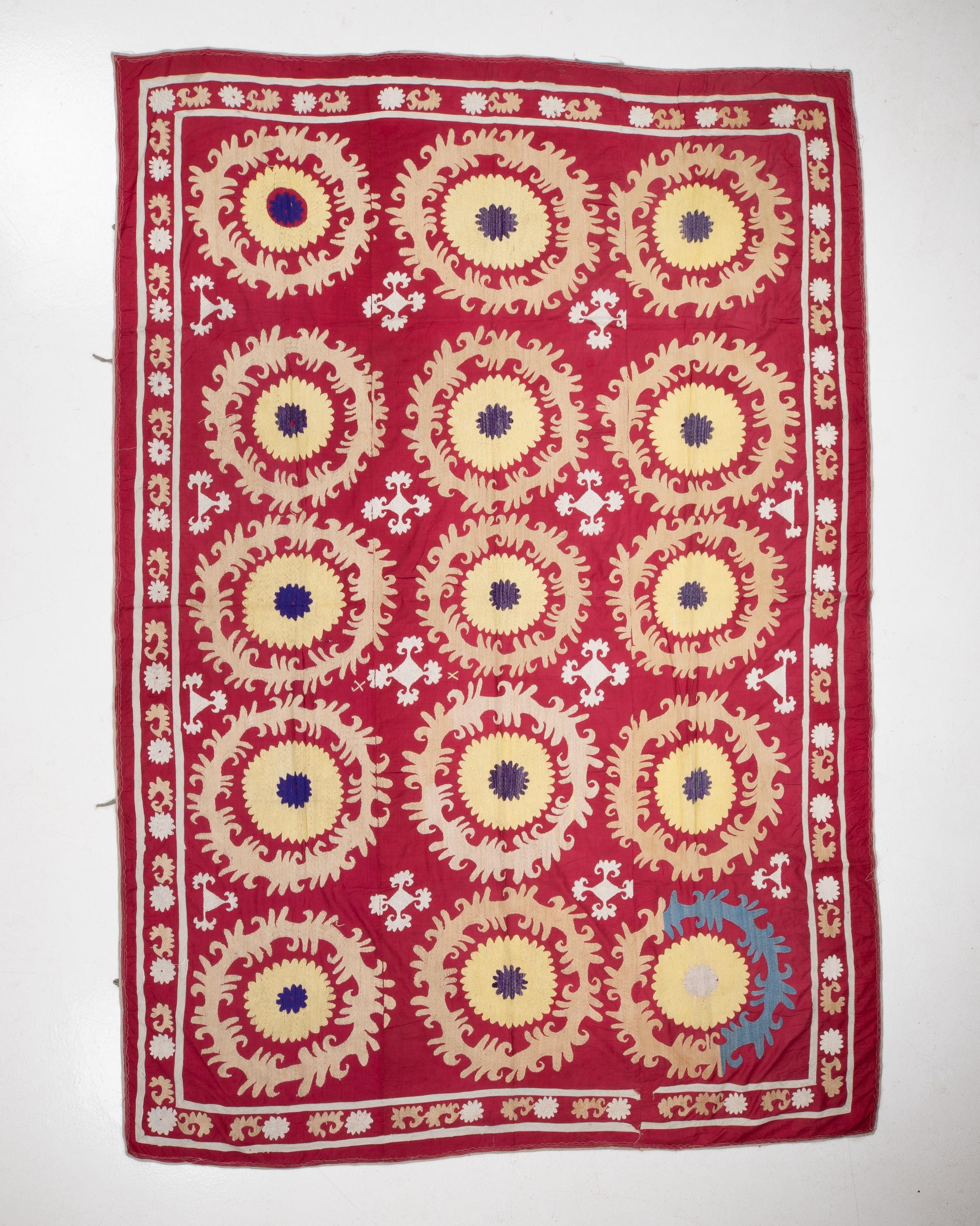 80年代製　ウズベキスタン製　ヴィンテージ　スザニ刺繍　貴重品 80年代製 ウズベキスタン製 ヴィンテージ スザニ刺繍 貴重品 80年代製