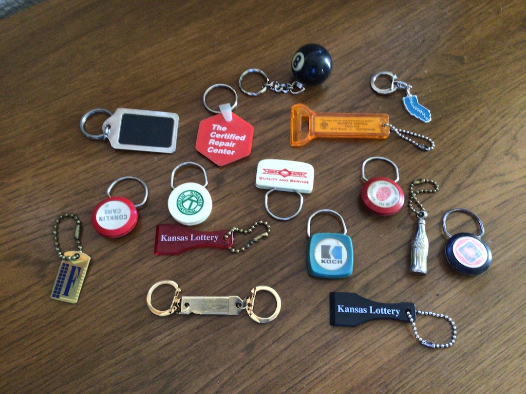 Vintage/modern Lot of 15 ADVERTISING KEYCHAINS - Etsy