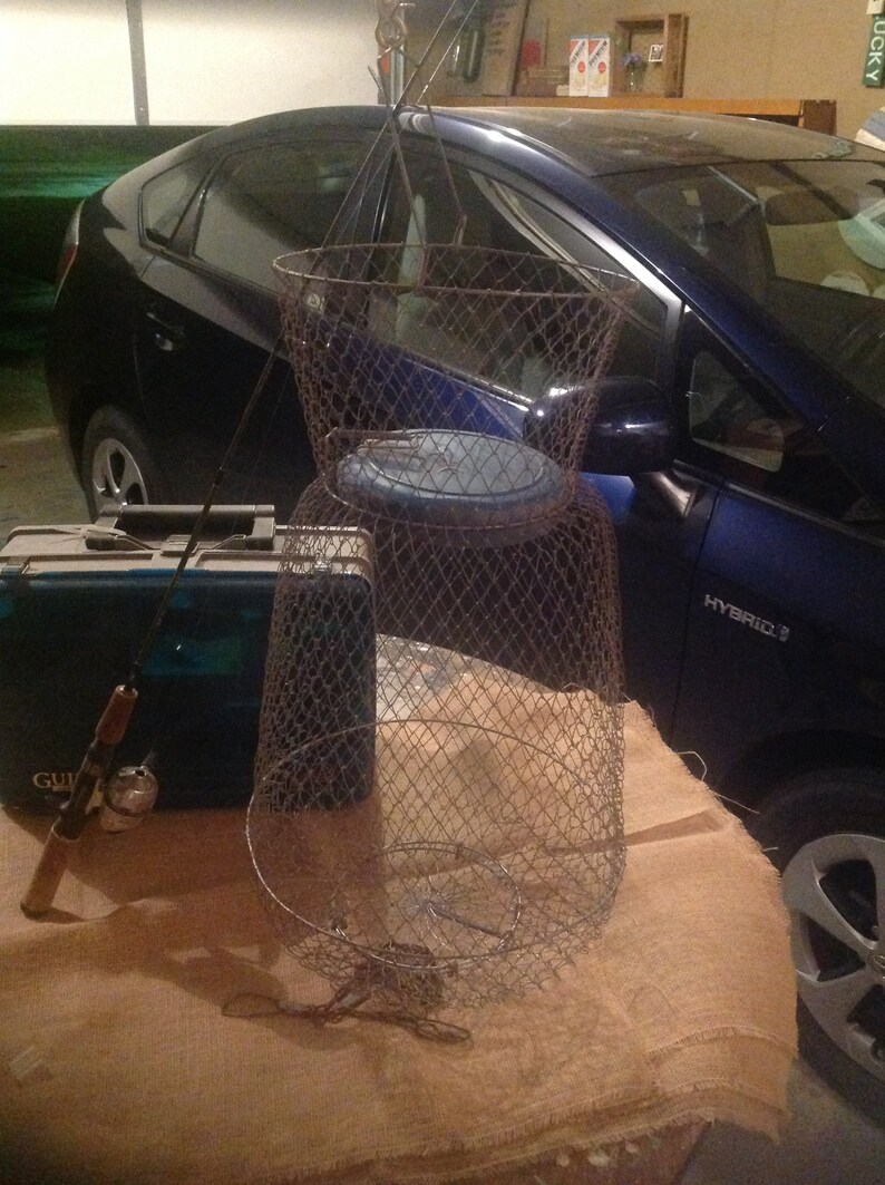 Vintage Sportfisher Wire Fishing Basket