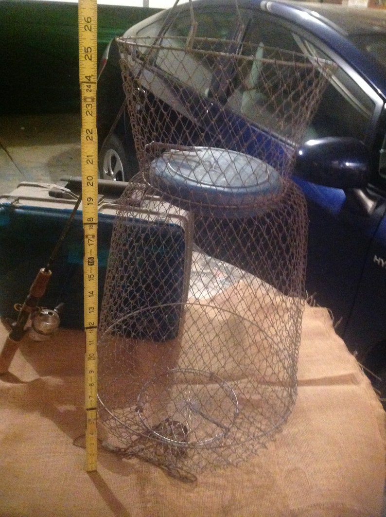 Vintage Sportfisher Wire Fishing Basket