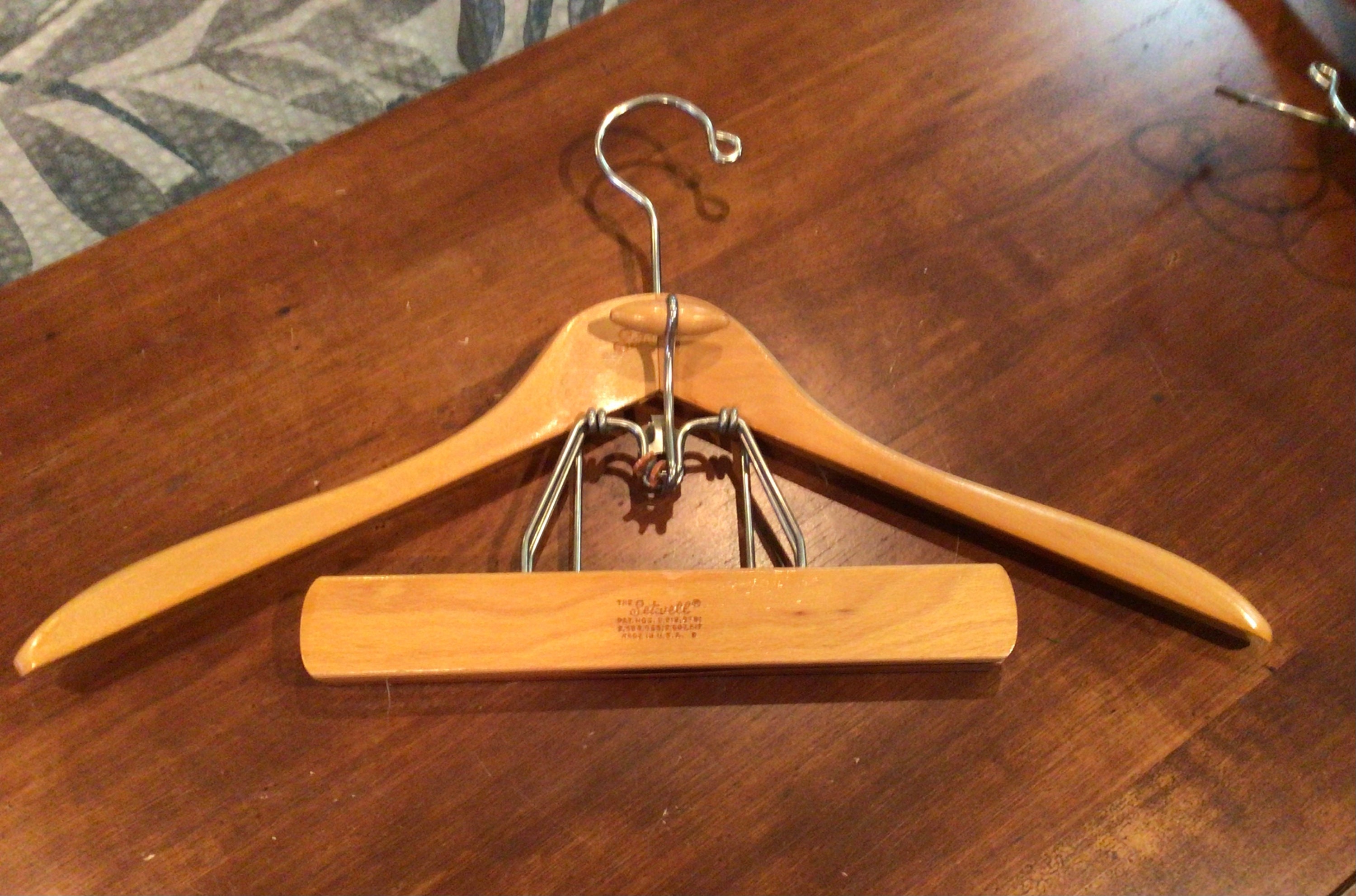 Setwell American Made Coat Hangers 10pcs