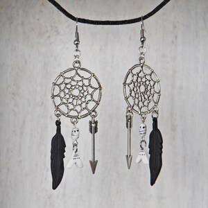 Dream catcher, Native American inspired jewelry, teepee, feathers, arrows, black jewelry,amerindian style earrings , made to order image 3