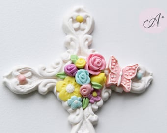 Decorative cross, cross to hang on the wall, cross with flowers, choice to add a butterfly, MADE TO ORDER