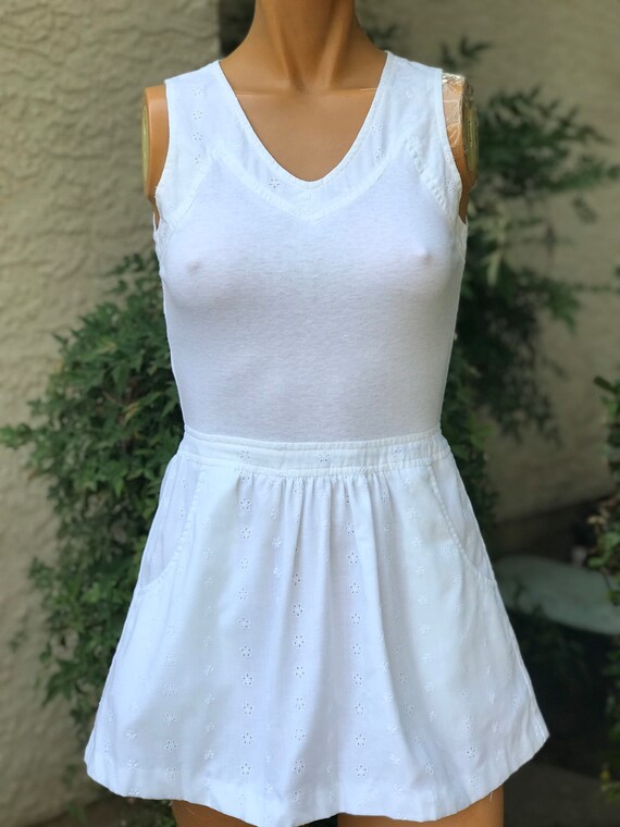 Vintage 1970s White Eyelet & Cotton Tennis Dress M