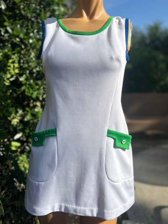 Vintage 1970s Polyester Tennis Dress w Green & Blu