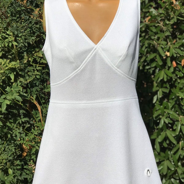 Vintage 1970s Head White Sheen Polyester Tennis Dress Bust 36”