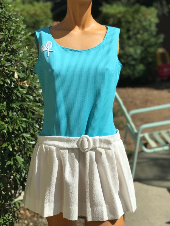 Vintage 1970s Turquoise Polyester Tennis Dress w P