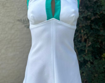 Vintage 1970s Court One Brand Tennis Dress w Green Straps Size 5/6 Bust 32”