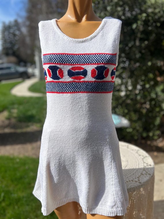 Vintage 1970 Knit Tennis Dress w Red & Navy Blue Tennis Ball Bodice Bust 32"