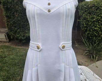 Vintage 1970 White Polyester Tennis Dress w Pleated Front Psychedelic Buttons Tennis Dress Bust 34"