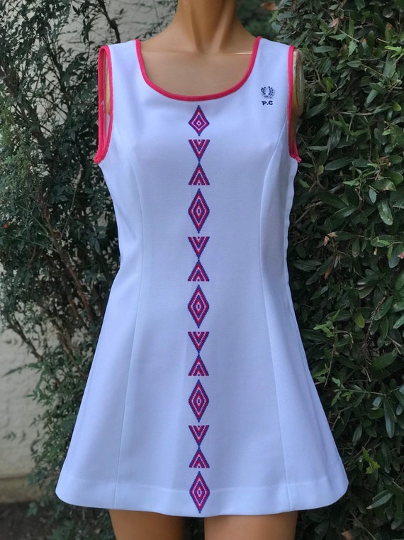 Vintage 1970s Polyester White Fred Perry Tennis Dr