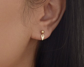 Pendientes de espiga delicada - Pendientes rellenos de oro, Pendientes delicados, Pendientes simples, Pendientes delicados de oro, Pendientes puntiagudos de oro /GFE00004