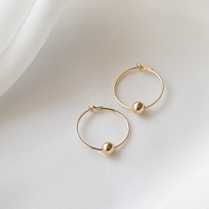 Dainty Hoop Earrings - Huggie Earrings, Small Gold Hoop Earrings, Gold Huggies, Small Hoop Earrings, Huggie Hoop Earrings |GFE00003