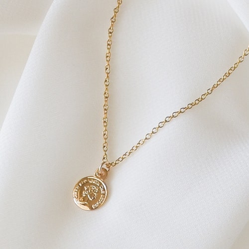 Small Coin Necklace Elizabeth Coin 