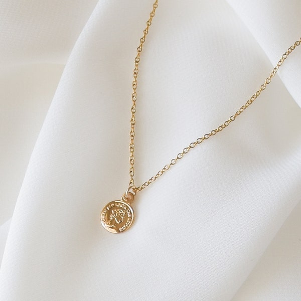 Small Coin Necklace - Elizabeth Coin Necklace, Gold Coin Pendant Necklace, Coin Necklace, Gold Trendy Necklace, Small Medallion |GPN00025