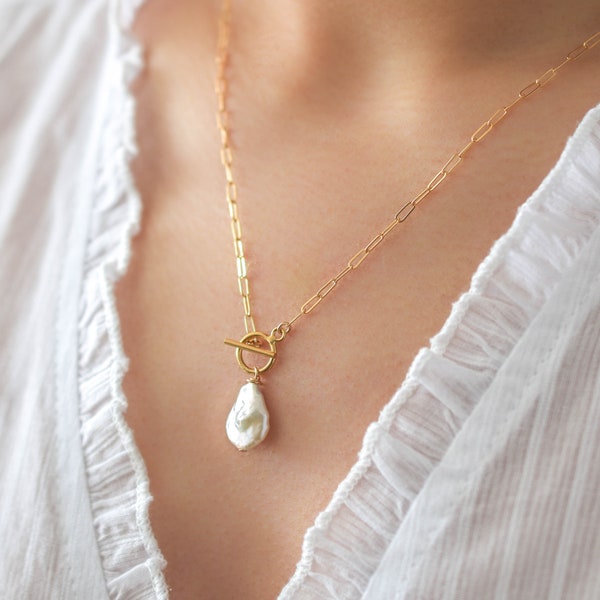 Mini Pearl Toggle Necklace - Pearl Necklace, Simple Pearl Necklace, Toggle Necklace, Real Pearl Necklace, Pearl Pendant Necklace |GFN00061