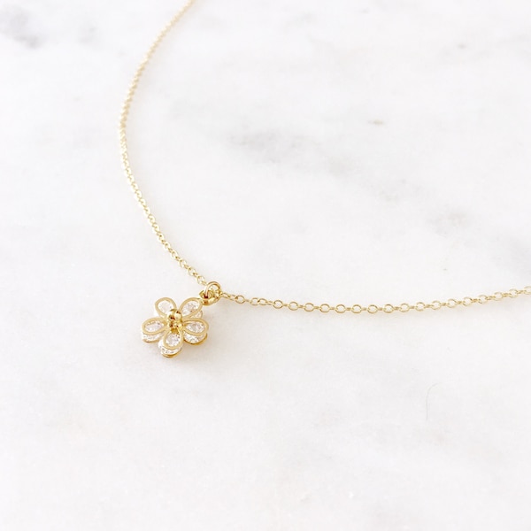 Daisy Necklace - Flower Pendant, Gold Daisy Pendant, Pretty Necklace, CZ Necklace, sparkly necklace, daisy jewelry, gifts for gf |GPN00015