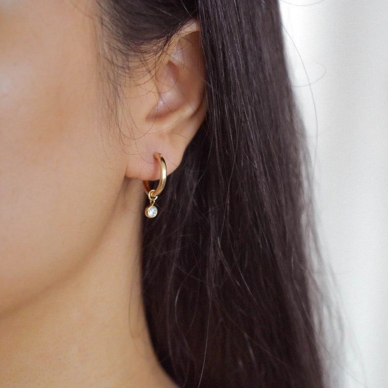 Huggie Earrings Everyday Earrings, Dainty Earrings, Gold Huggie Earrings, Small Hoop Earrings, Gold Filled Hoops, Gold Huggies GFE00011 image 3