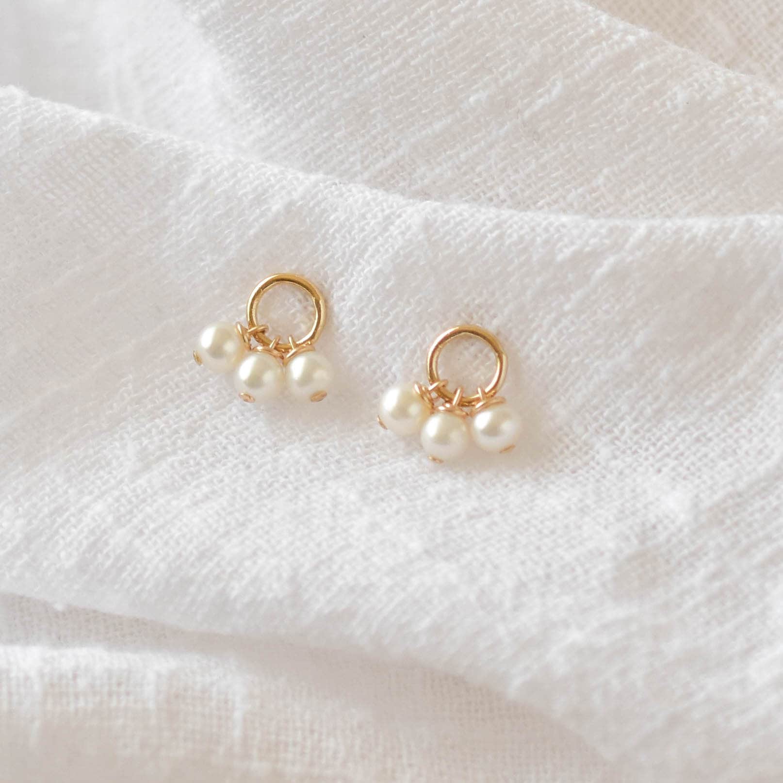 Pearl Circle Stud Earrings Pearl Earrings Stud Cute Stud Earrings