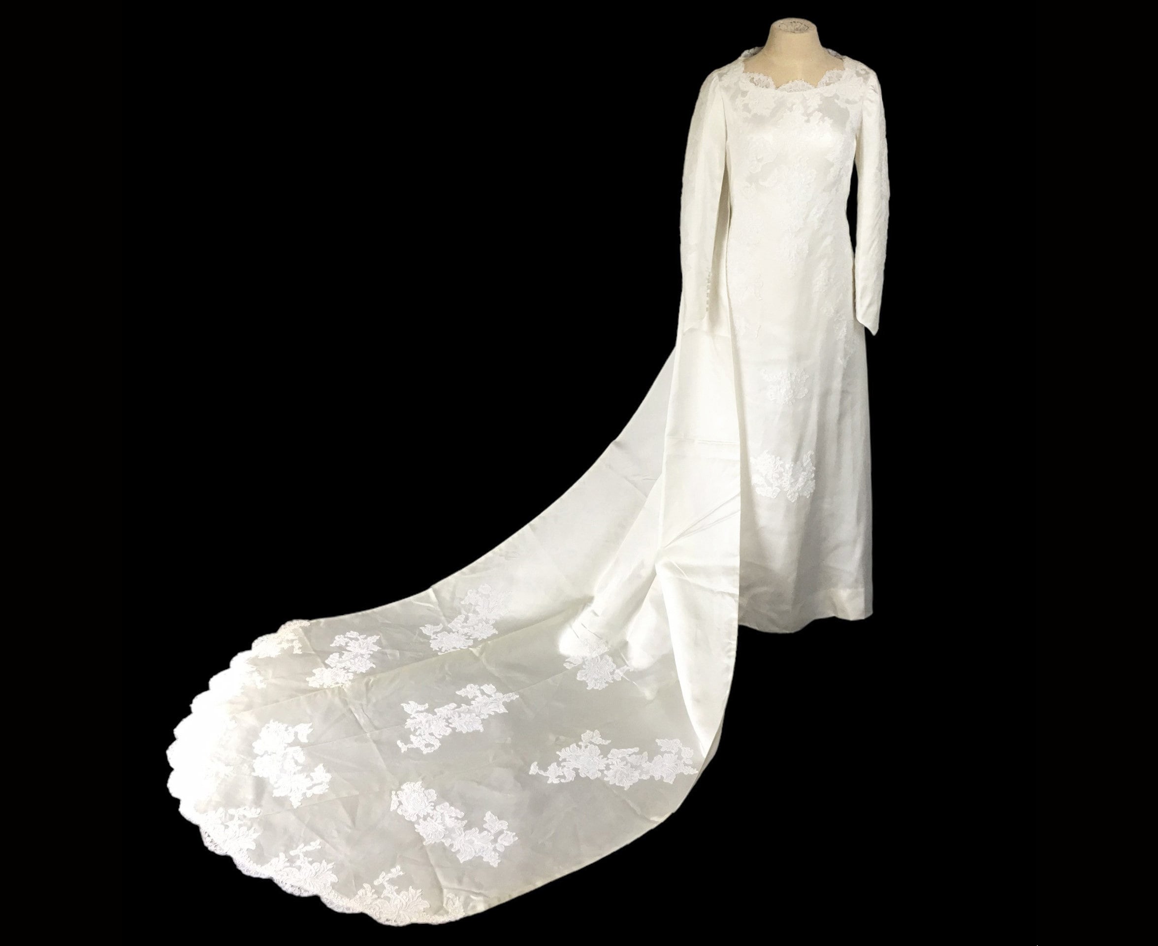 Vintage 60s Ivory Satin Floral Lace Wedding Dress Detachable Watteau Train S