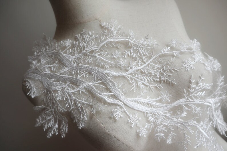 Ivory lace applique tree styles off white lace applique for bridals bodice wedding evening gowns bridal hem back accessories