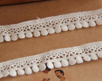 high exquisite 1.5 cm small tassels cotton lace trim, off white lace jewelry Lace necklace, handmade materials lace