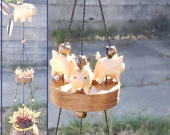 Hanging planter,UV/Weatherproof ,three pigs on the ring family set, free shipping.