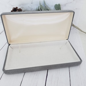 Vintage Jewelry Presentation Box, Gray Velveteen Jewelry Gift Box, Christmas Gift Box, VintageLoretto