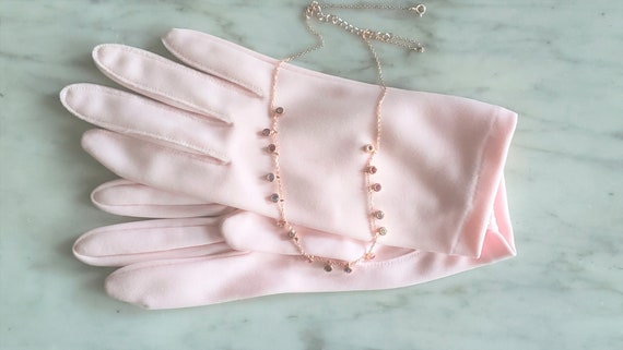 Vintage Pink Girl's Gloves, Dressy Gloves, Weddin… - image 3