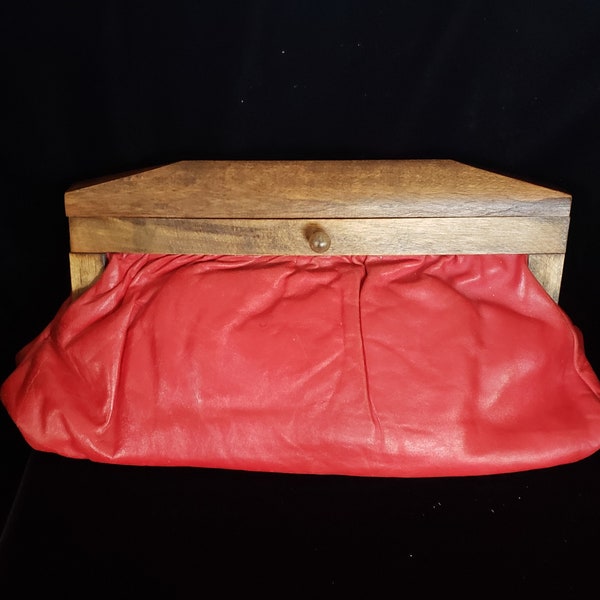 1940's Red Leather Clutch, Wooden Closure, Vintage Hollywood Purse, Retro Clutch, VintageLoretto, RARE FIND